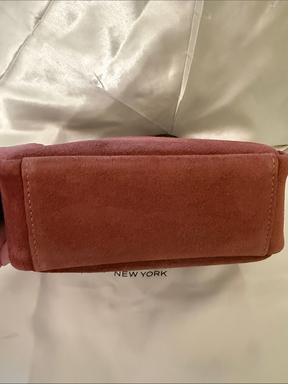๐คCOACH NWT Clayโ Suede Hadley Mini Turn-lock Crossbody with Gold Hardware - Picture 5 of 11